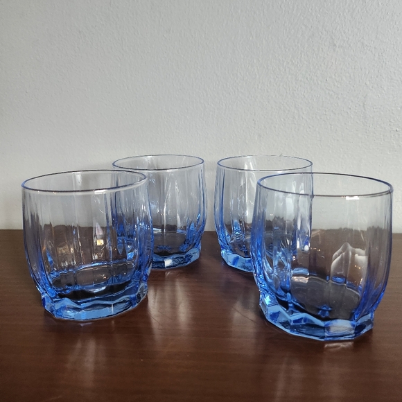 VINTAGE cornflower BLUE set of 4 glasses - Picture 4 of 5